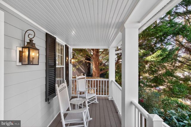 5014 KLINGLE ST NW, Washington, DC 20016