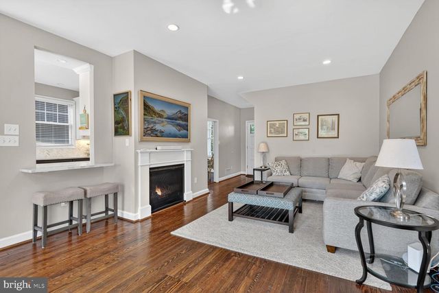 5014 KLINGLE ST NW, Washington, DC 20016