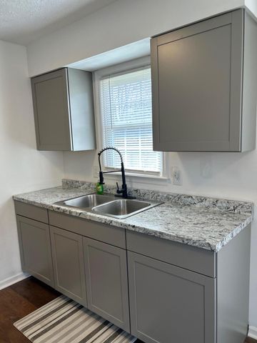 114 Edgewood Drive, Frankfort, KY 40601