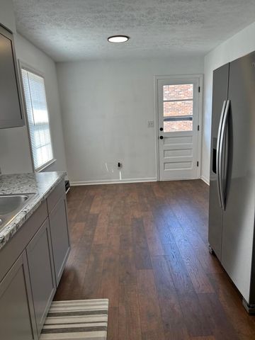 114 Edgewood Drive, Frankfort, KY 40601