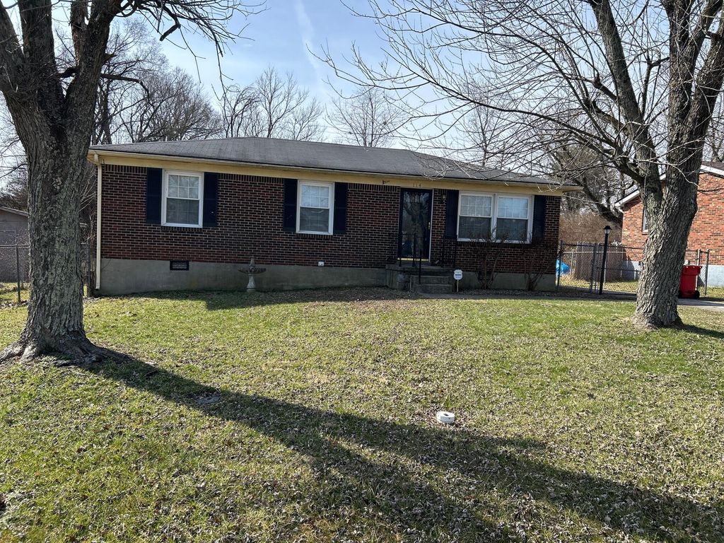 114 Edgewood Drive, Frankfort, KY 40601