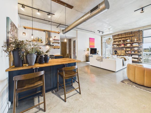 800 W 5th ST 609, Austin, TX 78703