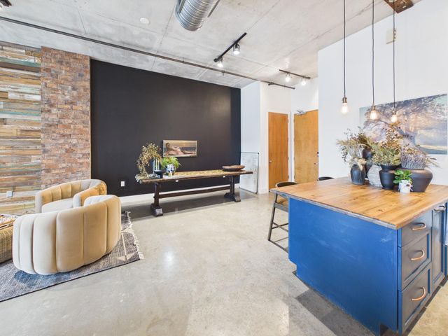 800 W 5th ST 609, Austin, TX 78703