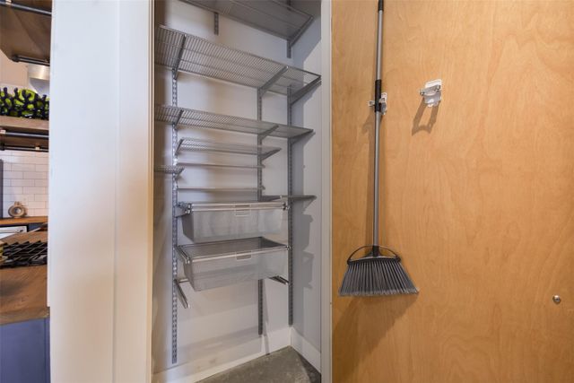 800 W 5th ST 609, Austin, TX 78703