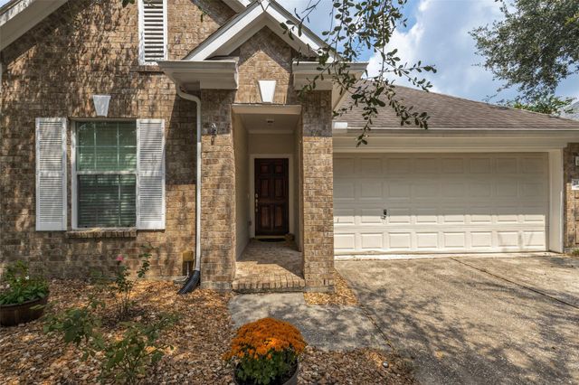2131 Lakewind Lane, League City, TX 77573