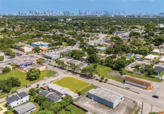 2263 NW 62nd St, Miami, FL 33147