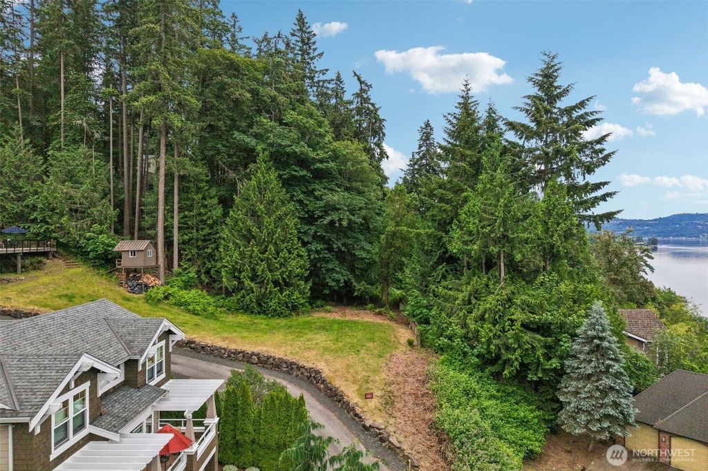 0 XXXX 205th Avenue NE, Sammamish, WA 98074