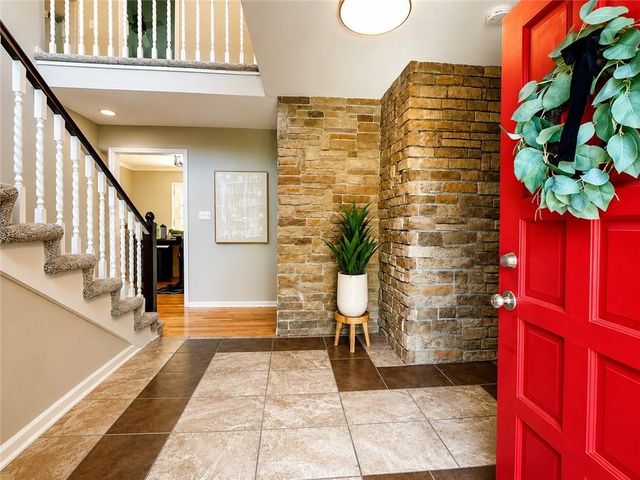 12343 Pinehurst Drive, Kansas City, KS 66109
