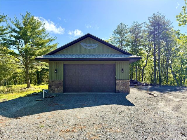 25 Mystic Drive, Forestburgh, NY 12777