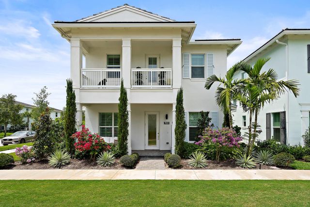 7033 Edison Place, Palm Beach Gardens, FL 33418