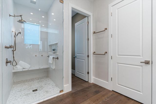 7033 Edison Place, Palm Beach Gardens, FL 33418