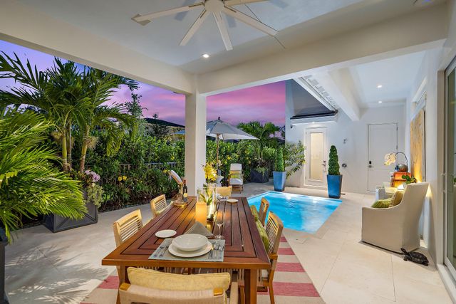 7033 Edison Place, Palm Beach Gardens, FL 33418