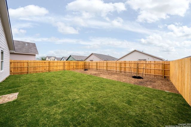 7719 Yeti Park, San Antonio, TX 78227