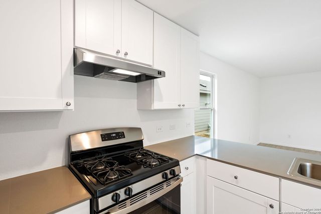 7719 Yeti Park, San Antonio, TX 78227