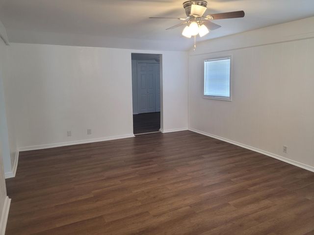 1821 C Street NE, Miami, OK 74354