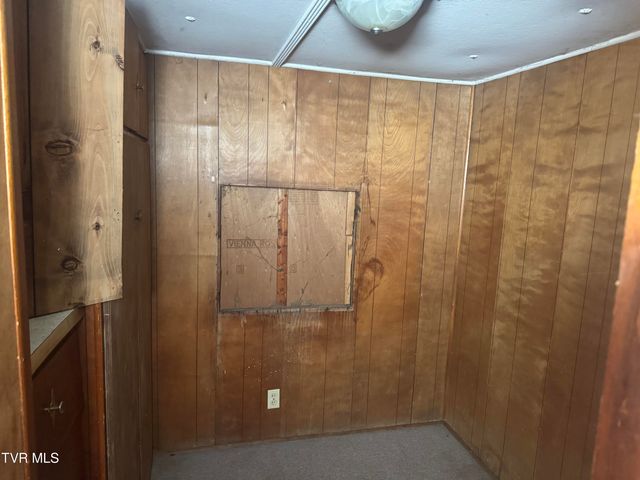 159 Johnson Street, Jonesville, VA 24263