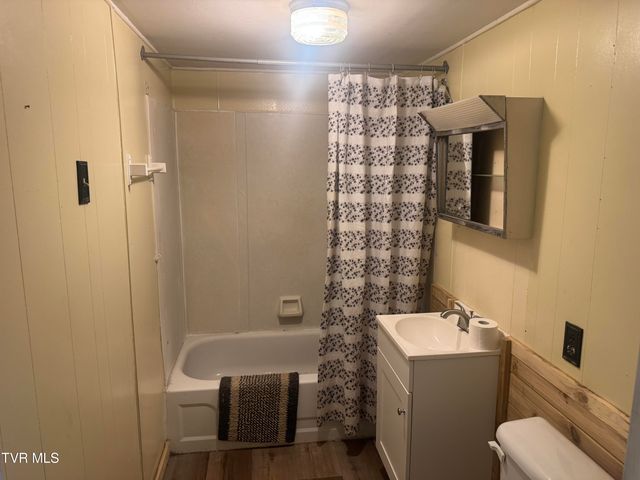 159 Johnson Street, Jonesville, VA 24263