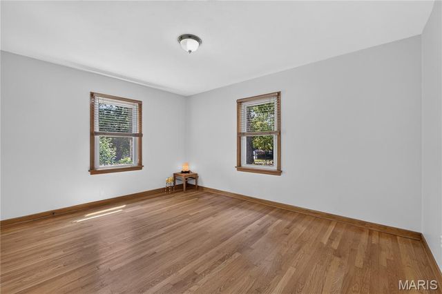 2000 Alameda Avenue, Maplewood, MO 63143