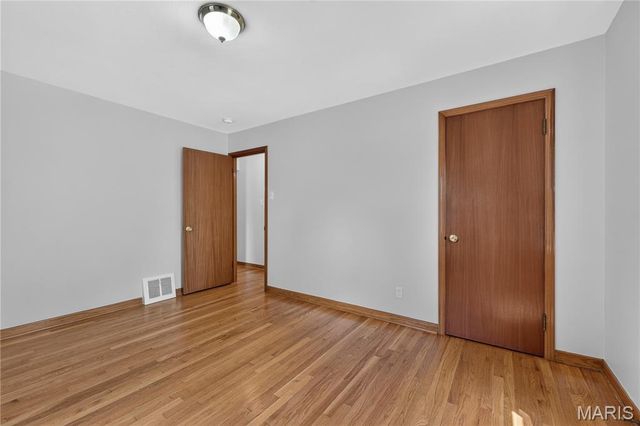2000 Alameda Avenue, Maplewood, MO 63143