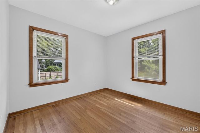 2000 Alameda Avenue, Maplewood, MO 63143