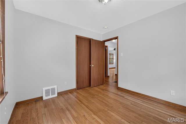2000 Alameda Avenue, Maplewood, MO 63143