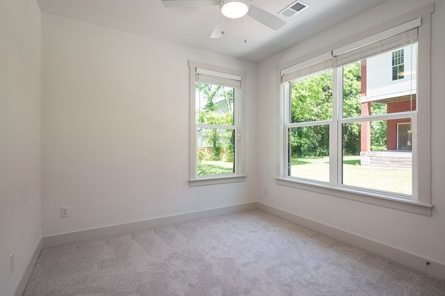 900 Meridian St Apt 9, Nashville, TN 37207