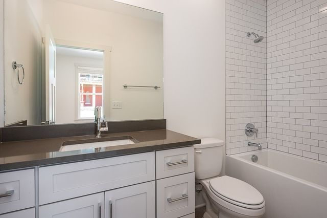 900 Meridian St Apt 9, Nashville, TN 37207