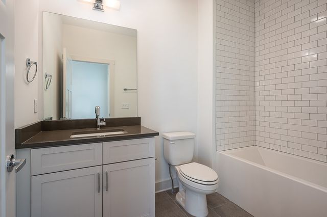900 Meridian St Apt 9, Nashville, TN 37207