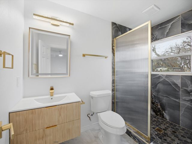 10209 Casa View Drive, Dallas, TX 75228