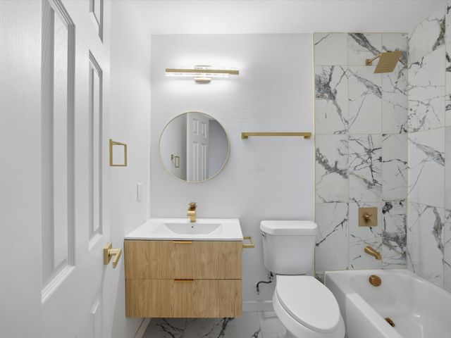 10209 Casa View Drive, Dallas, TX 75228