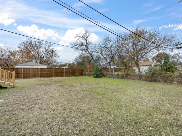 10209 Casa View Drive, Dallas, TX 75228