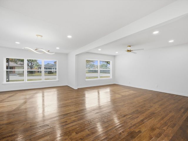 10209 Casa View Drive, Dallas, TX 75228