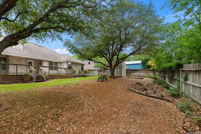 115 RIVER MDW, Castroville, TX 78009