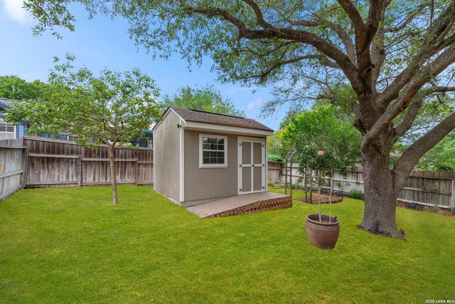 115 RIVER MDW, Castroville, TX 78009