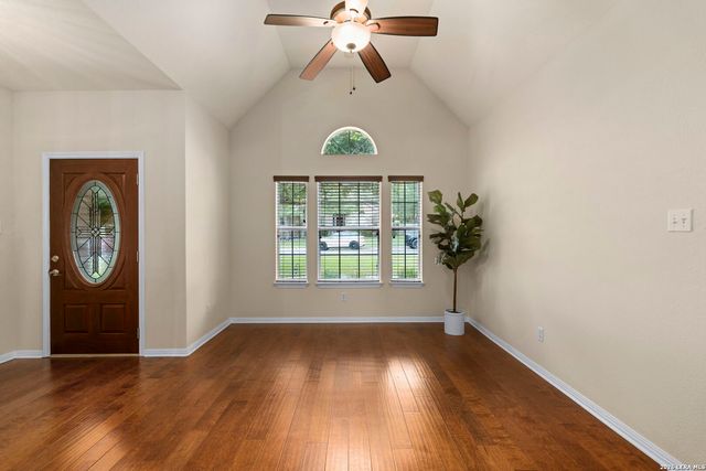 115 RIVER MDW, Castroville, TX 78009