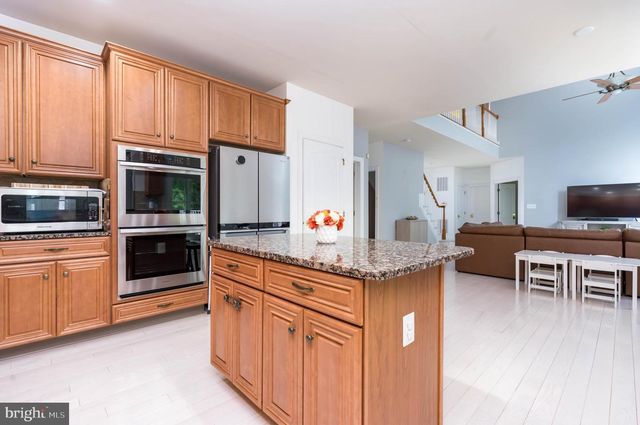 15734 RYDER CUP DR, Haymarket, VA 20169