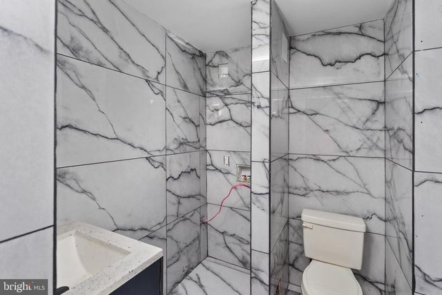 467 HIGH ST, Burlington, NJ 08016