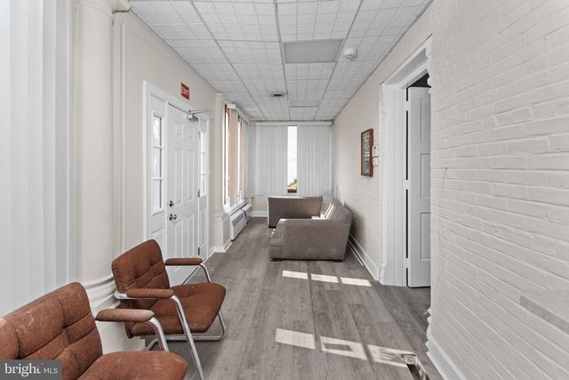 467 HIGH ST, Burlington, NJ 08016