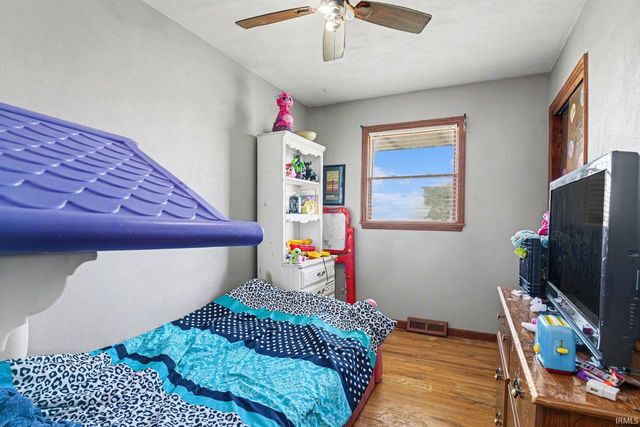 61507 County Road 13 Road, Goshen, IN 46526