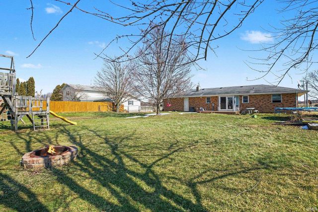 61507 County Road 13 Road, Goshen, IN 46526