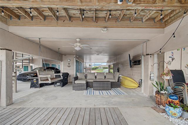 3663 Nasa Parkway 502, Seabrook, TX 77586