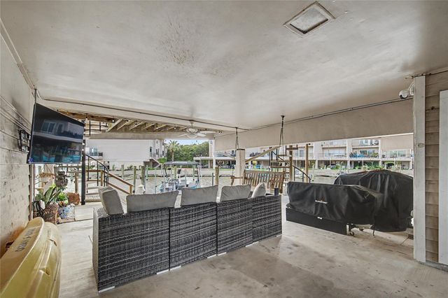 3663 Nasa Parkway 502, Seabrook, TX 77586