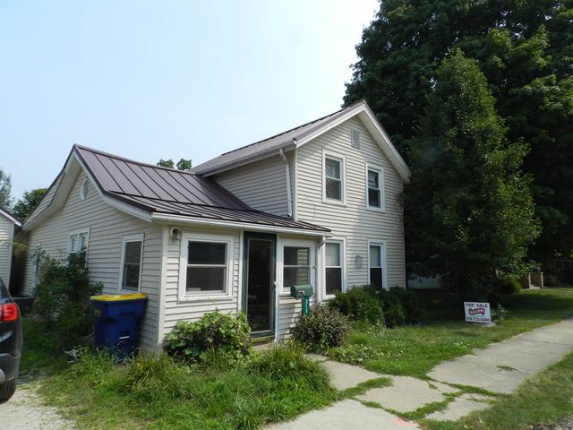 212 W State Street, Corunna, MI 48817