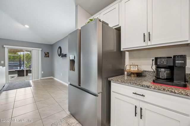 86221 EXPRESS Court, Yulee, FL 32097