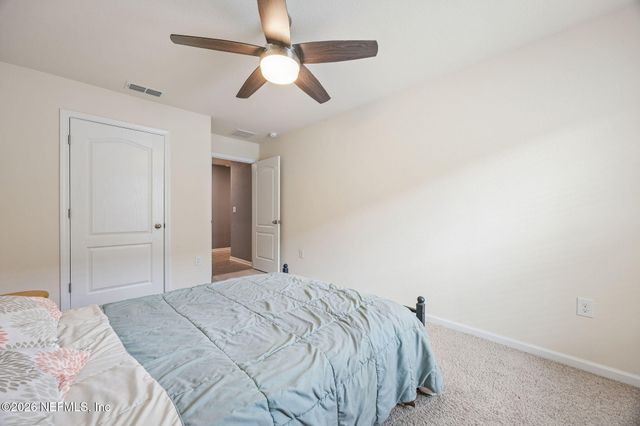 86221 EXPRESS Court, Yulee, FL 32097