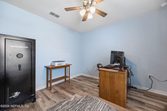 86221 EXPRESS Court, Yulee, FL 32097