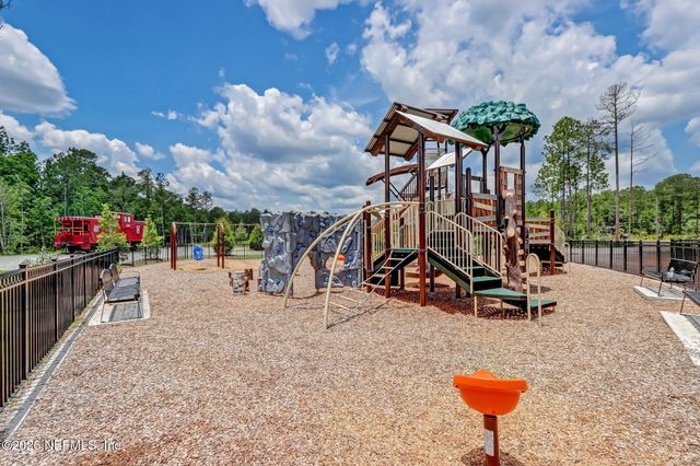 86221 EXPRESS Court, Yulee, FL 32097