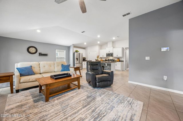 86221 EXPRESS Court, Yulee, FL 32097