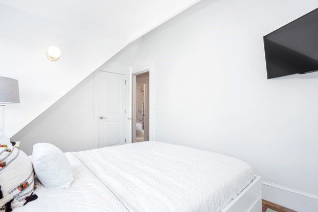 111 Trowbridge St 7, Cambridge, MA 02138