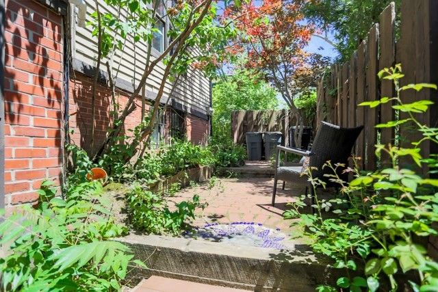 111 Trowbridge St 7, Cambridge, MA 02138